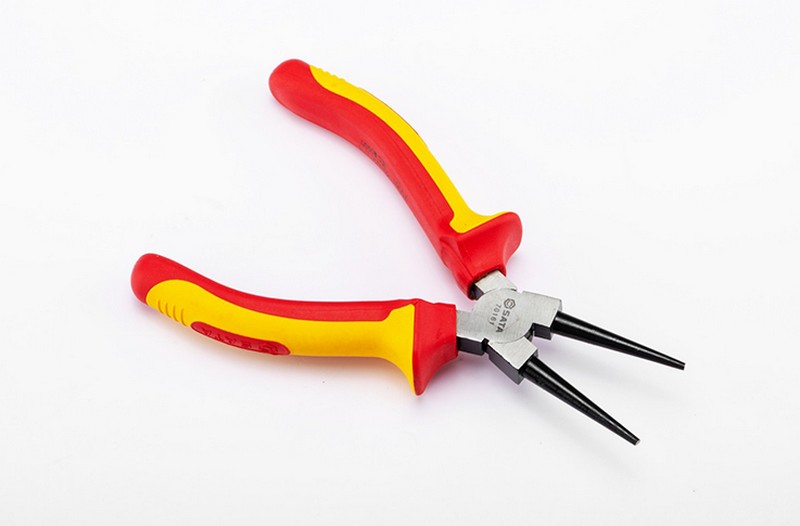 SC70161 - Kìm Mũi Tròn Cách Điện 6 inch - Ảnh 2